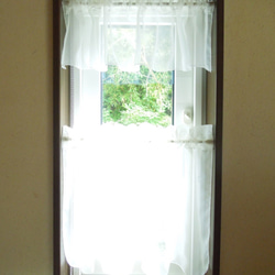 エアリーなホワイト・ボイルレースのシンプルなカフェカーテン2枚セット:受注製作です 7枚目の画像