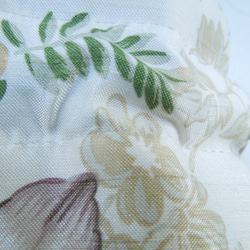 シックなオトナ色☆百合の花がお上品なコロンとした巾着ポーチ:受注製作です 9枚目の画像