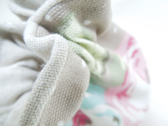 コットンのこきんちゃん☆イングリッシュローズとドットの小さい巾着ポーチ：受注製作です 6枚目の画像