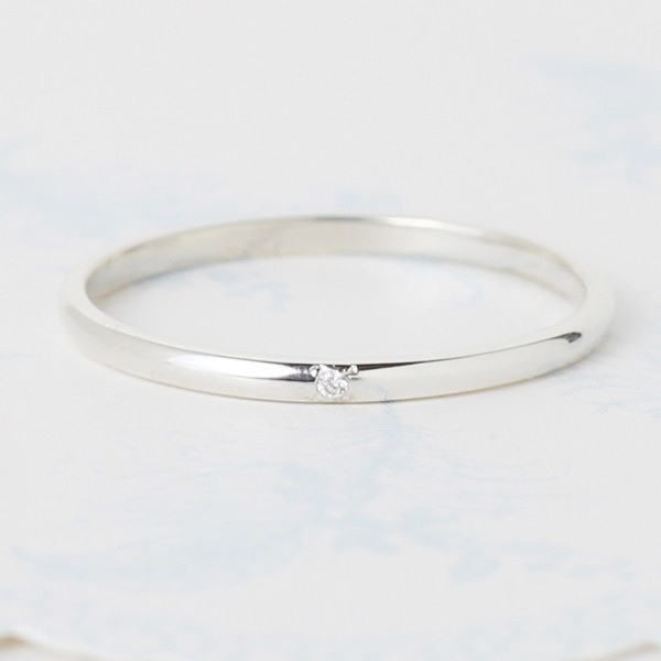 大人気 シンプル！ダイヤモンドリング ご褒美リング プロポーズリング honnete PT8014D