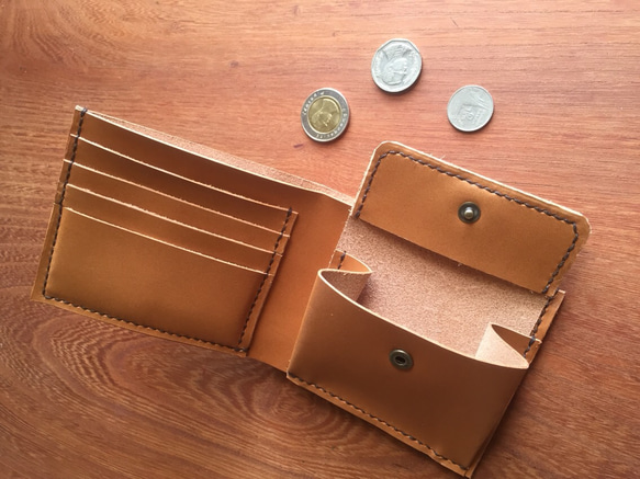 栃木レザーの2つ折りお財布 4枚目の画像