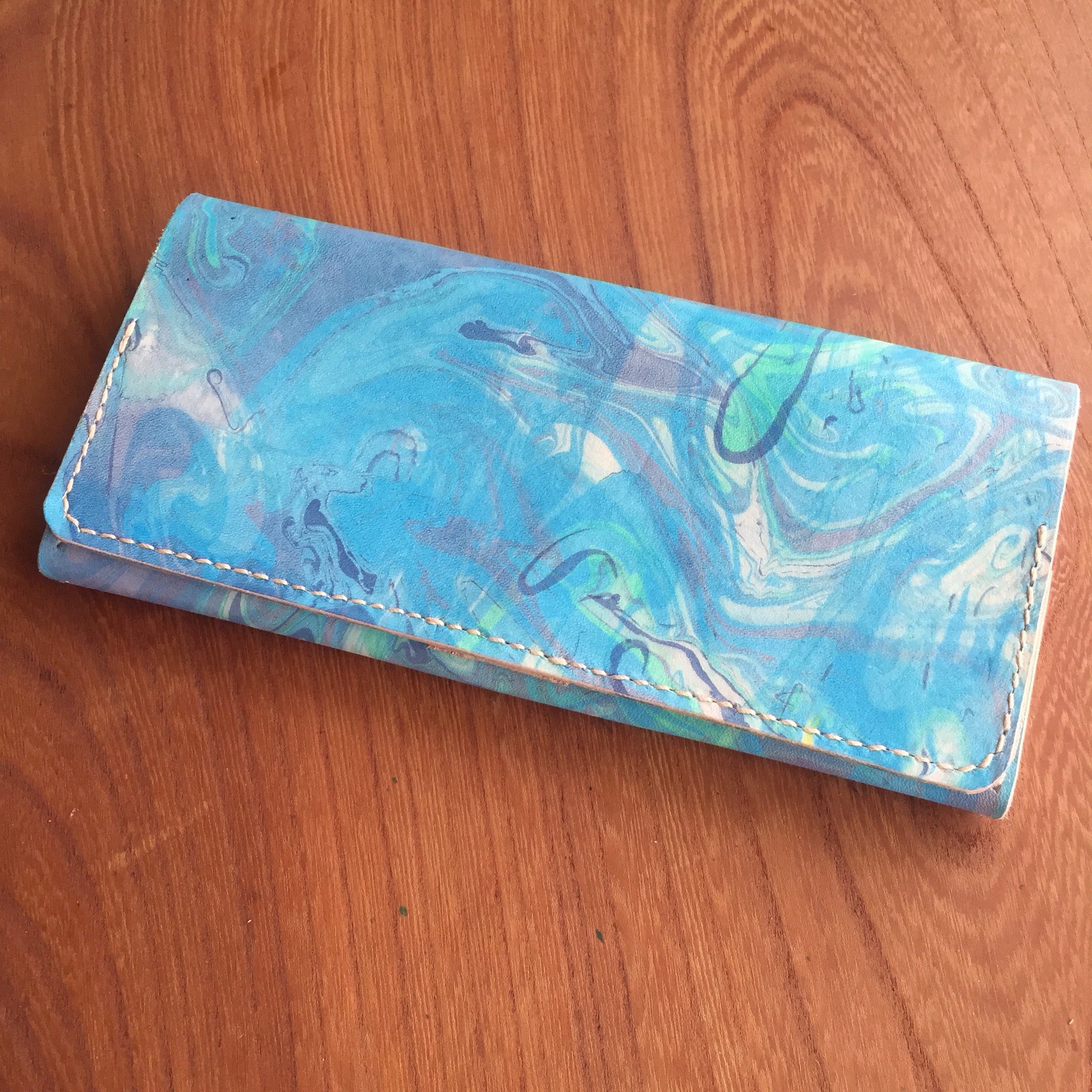牛ヌメ革 手染めマーブル長財布
