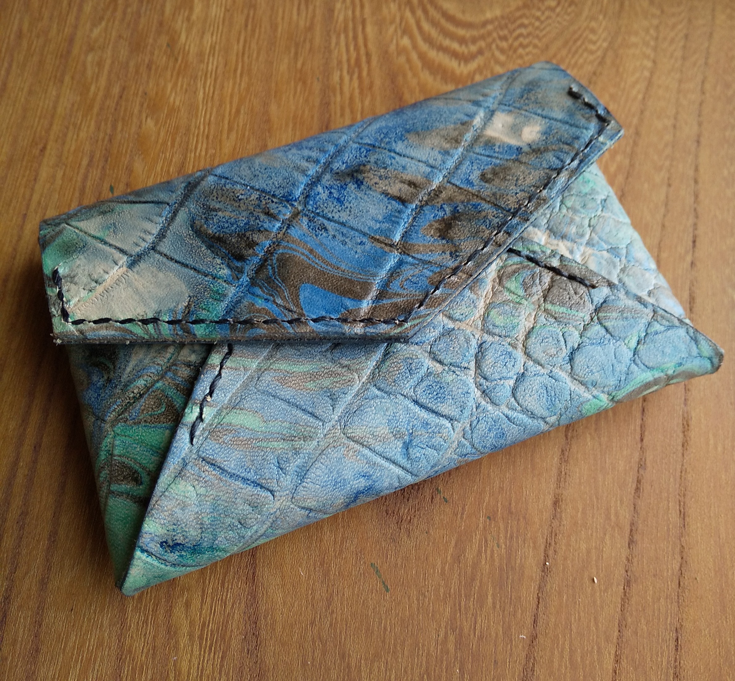 手染め牛革のカードケース