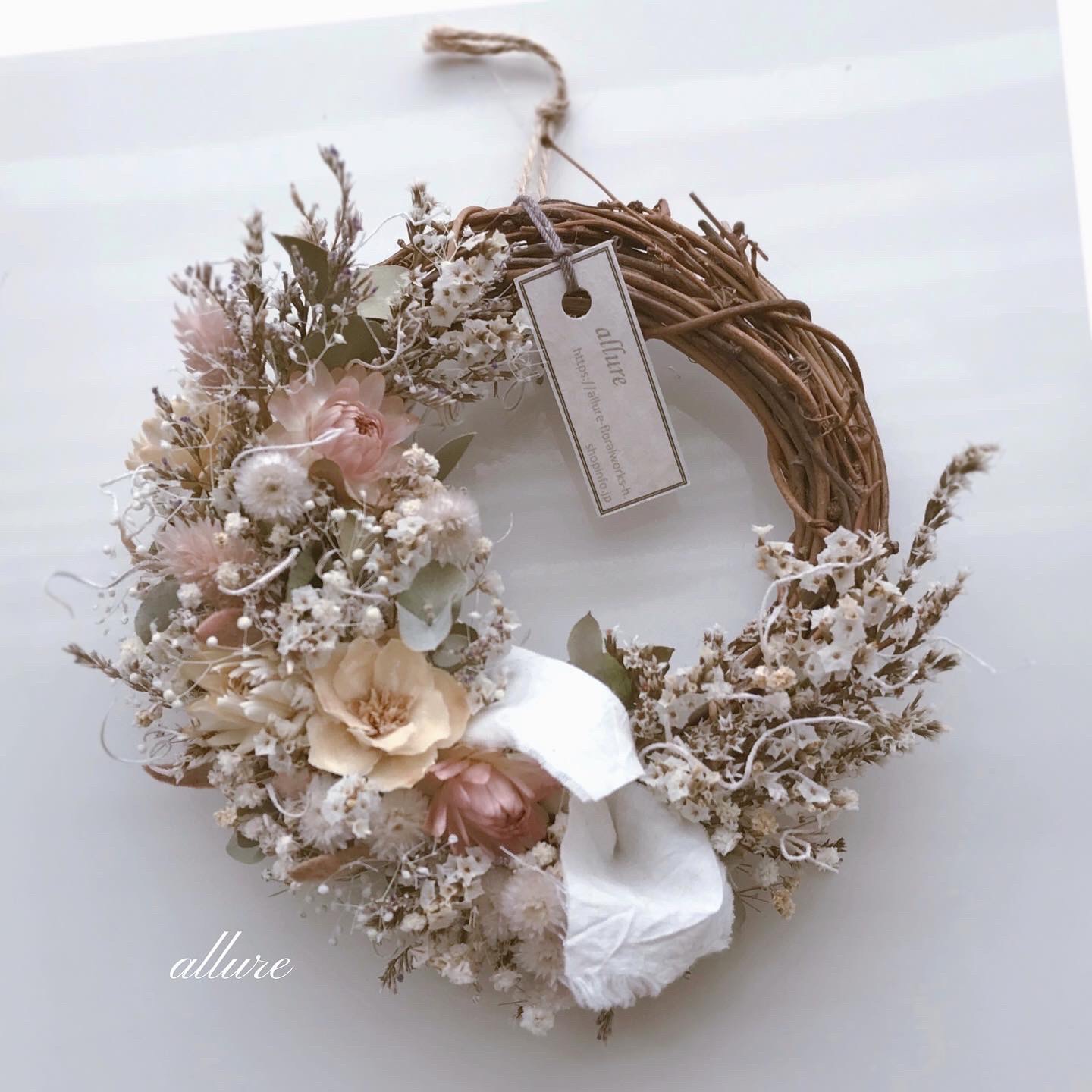 ドライフラワー リース ゜・*:.。❁ 白 くすみピンク ミニリース  