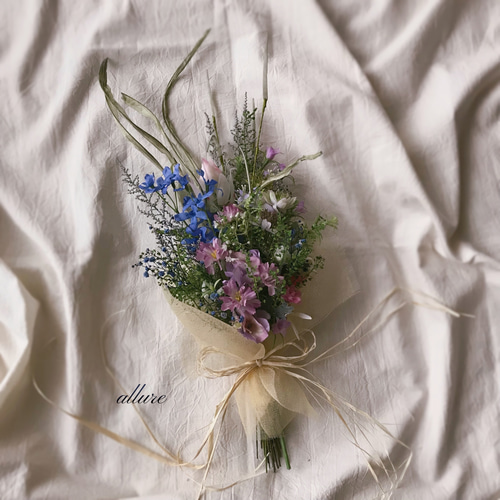 受注ページ】❁.*・゜ 米津玄師 「 Pale Blue 」MVのブーケ アート  