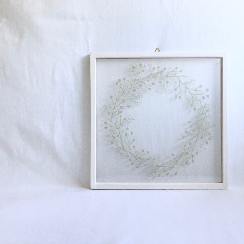 【植物リースの切り絵】大きい実と小さい実＿モスグリーン