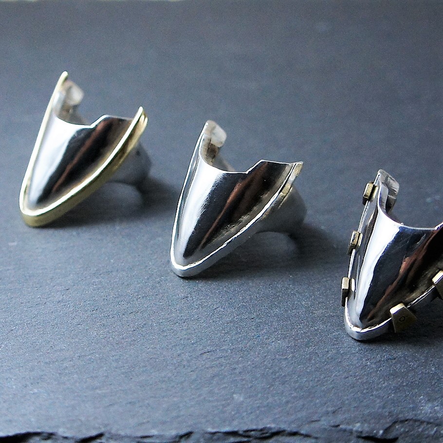 インフィニティ　プレーン