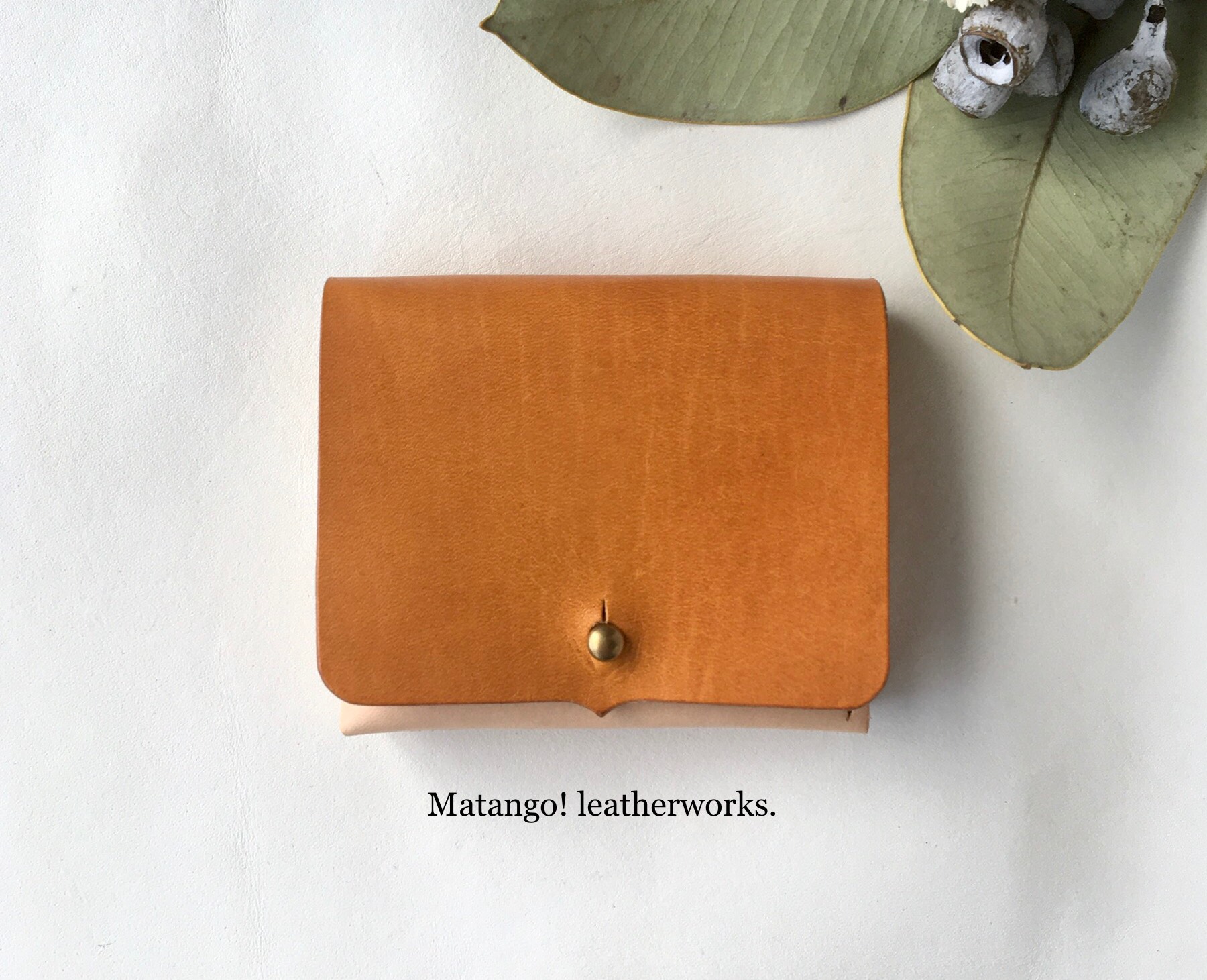 【送料無料】財布　レディース　メンズ　二つ折り　40代　30代　おすすめ　コンパクト　人気　黄色　母の日　父の日