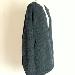 ゆったり暖か　ミックス糸のハーフコート　ウール100％　アーバン シック　藍鼠系色 2枚目の画像