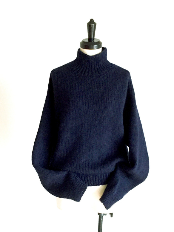 さり様　御注文　知的 な 紺 の ゆったり セーター　ウール 100％　再販　 2枚目の画像