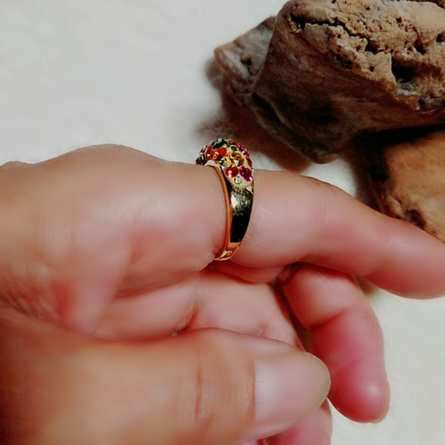 スワロフスキー】七色リング 指輪・リング Blau rose 通販 6031755