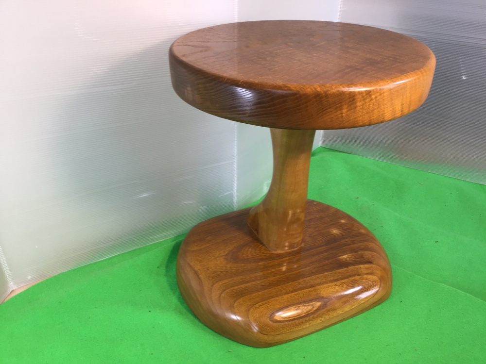 天然木　栗　スツール　飾り椅子　一点物　手造り