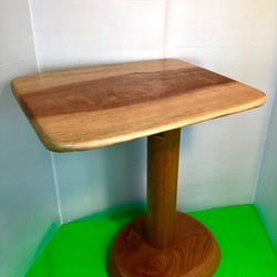 天然木　かつら折り畳みサイドテーブル　一点物　手造り 2枚目の画像