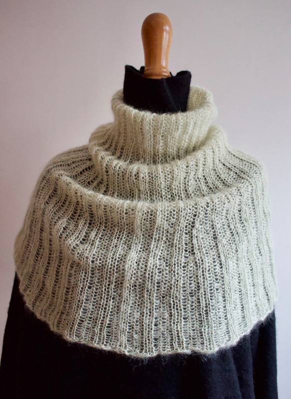 フランス製 スヌードケープ 草木染めシルクモヘア糸使用 ライム