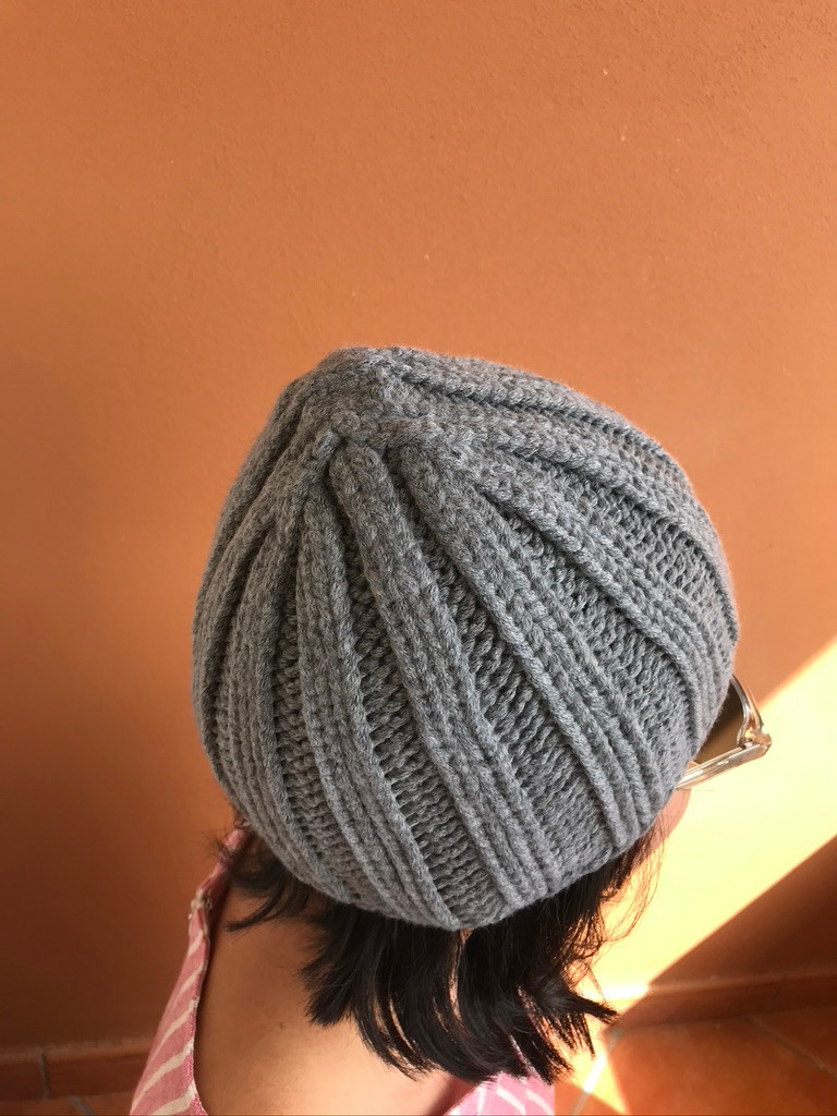 フランス製 ニットキャップ グレー ショート丈 ロロピアーナ社糸使用