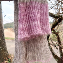 フランス製 草木染めシルクモヘア糸使用スヌードケープ コチニールパープル／薔薇グレー 1枚目の画像