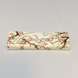 猫 箸置き 桜と白ネコ 6.3㎝ 5枚目の画像