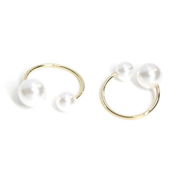 全新【1 件】2WAY 金色耳環，配不同大小的珍珠，戒指 NF 第1張的照片