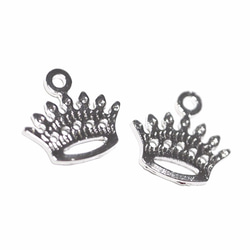 SALE【4個入り】Shinny Crownクラウン光沢シルバーチャーム 2枚目の画像