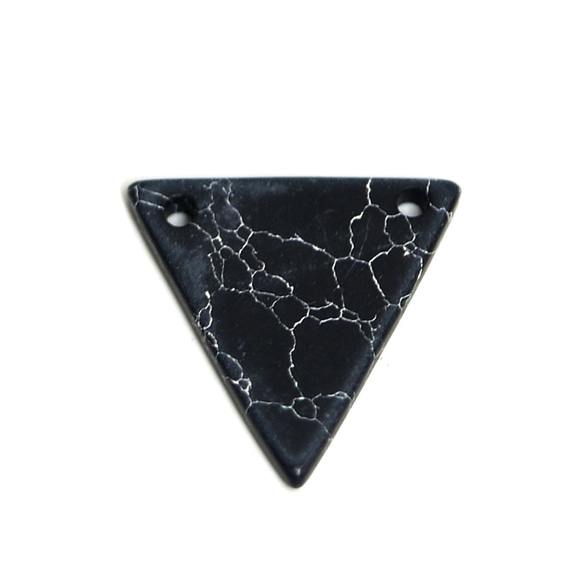再次上架 [2 件] 約 17 x 17 毫米黑色大理石風格三角形，帶兩個孔！魅力 第2張的照片