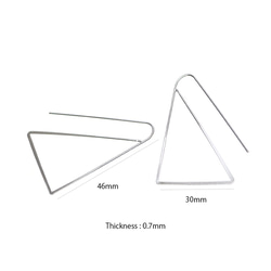 再次上架【2件】大三角（三角）光面銀耳環掛鉤NF 第4張的照片