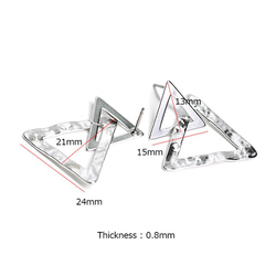 新作【1ペア】チタン芯！マットシルバーDouble Triangleピアス、パーツ 3枚目の画像