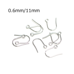 全新 eje9001 [30 件（15 對）] 厚度約 0.6mm，長度約 11mm 銀色耳環鉤 第1張的照片