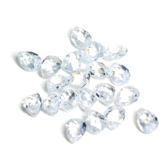 出售【4件】水平孔！水晶色立方氧化鋯珠 第1張的照片