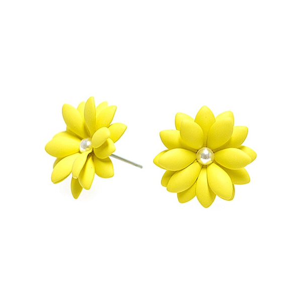 SALE【1對】鈦芯！黃色18花瓣~FLOWER耳環，配件 第1張的照片