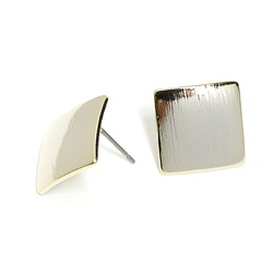 特價【1對】鈦芯！簡單的 13 毫米方形光澤金耳環，零件 第1張的照片