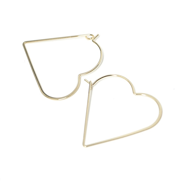 再次上架 [1 對] Stylish Heart Heart Hoop 金耳環，金屬配件 第2張的照片