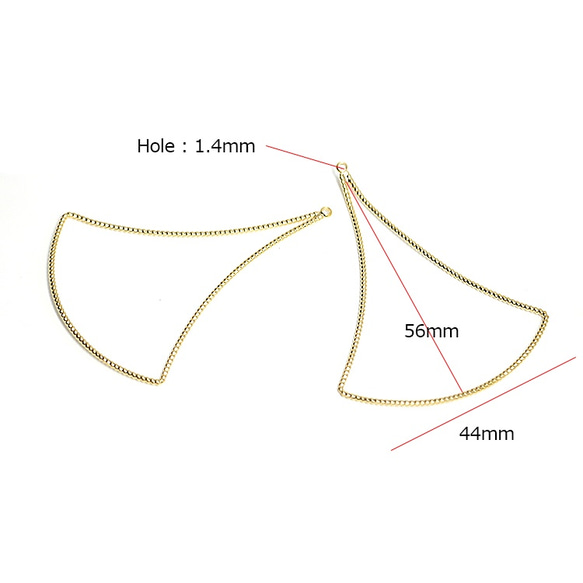 新作【2個入り】華奢で揺れるような大ぶりSwing Drop Triangleマットゴールドチャーム、ペンダント 3枚目の画像