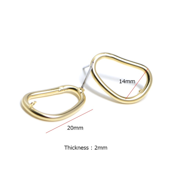 新[1對]鈦芯！啞光金色扭曲橢圓形穿孔耳環，配件 第3張的照片
