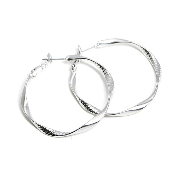 新[1對]鈦芯！ Möbius40毫米啞光銀色環形夾式耳環，配有斜線，零件 第3張的照片