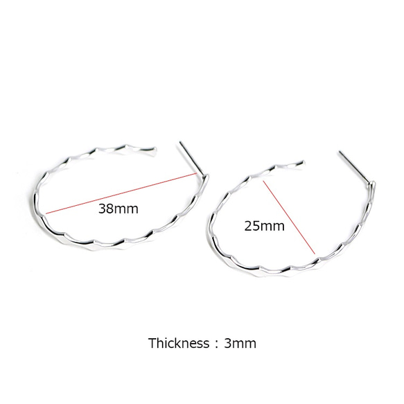 新作【1ペア】チタン芯！マットシルバー38mmダイヤモンドカットオーバル形フープピアス 5枚目の画像