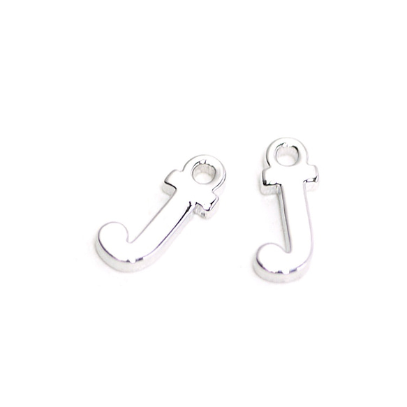 新商品【2件】Petit Capital Letter J~初始光澤銀飾，零件 第3張的照片