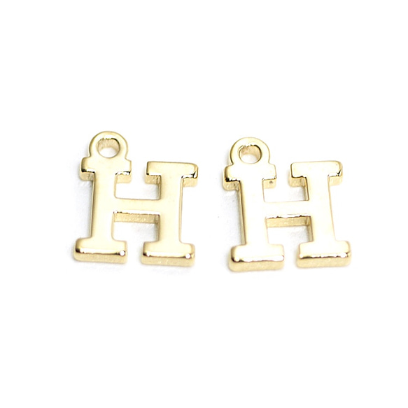 再次上架[2件]小號大寫字母H〜初始光澤金飾物，零件 第1張的照片
