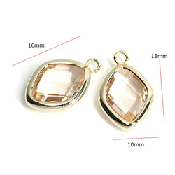 全新[2件]淺桃色玻璃16毫米鑽石形狀金色魅力 第3張的照片