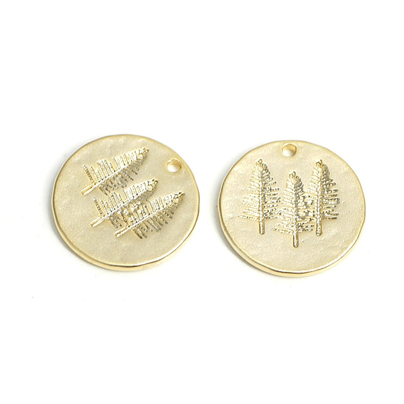 再販【2個入り】コイン状に刻まれたTreeモチーフのマットゴールドペンダント、チャーム NF 3枚目の画像