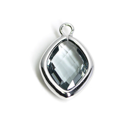新作【2件】Black Diamond color glass 16mm diamond shape silver charm 第2張的照片