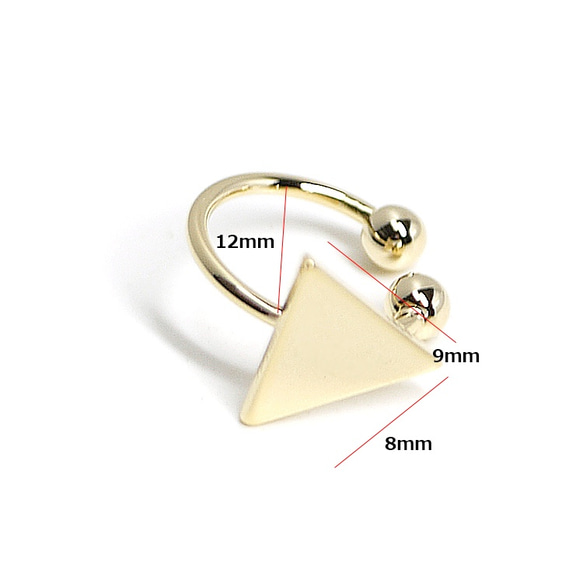 閃亮的金色耳袋，配以新的8毫米三角形，軟骨耳環 第4張的照片