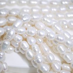 批量購買5折【50顆】高品質淡水珍珠！穿透！約 8*10mm 橢圓形淡水珍珠及串珠 第3張的照片