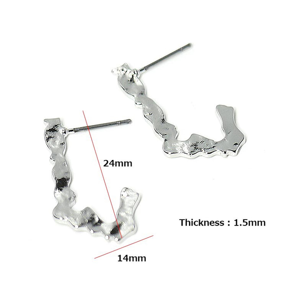 新作品[1對]鈦芯！銀色設計的無環耳環，在不平整的表面上具有手工感覺的零件 第3張的照片