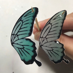 蝶々のキーホルダー 2枚目の画像