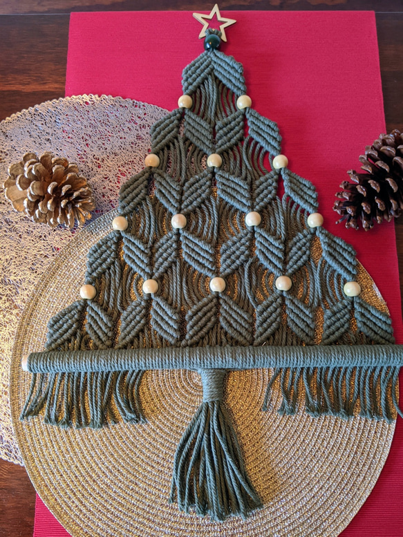 ER限定マクラメクリスマスツリー壁掛けタペストリー×雪の結晶3点付き ISLANDER限定マクラメクリスマスツリー壁掛けタペストリー×雪の