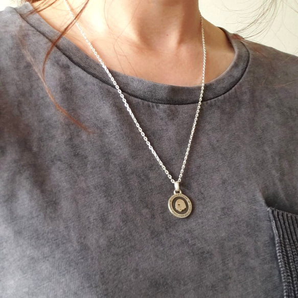 afro logo coin necklace 4枚目の画像