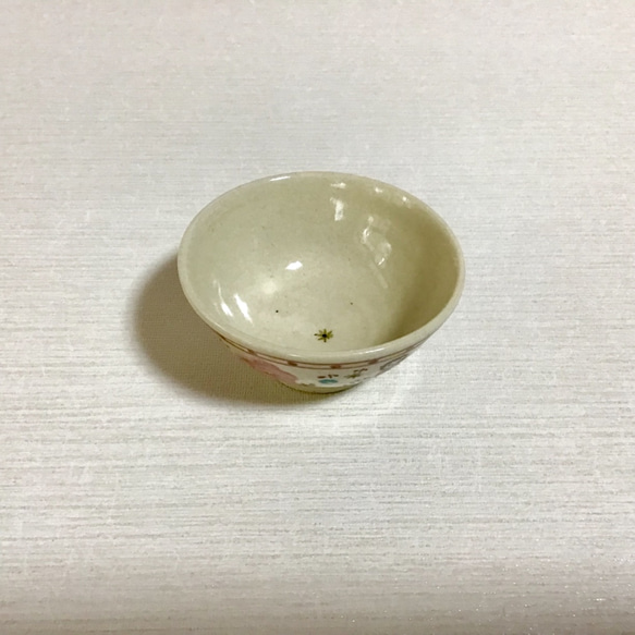 ざおうの森・小さいごはん茶碗 「リス、ピンク花」 4枚目の画像