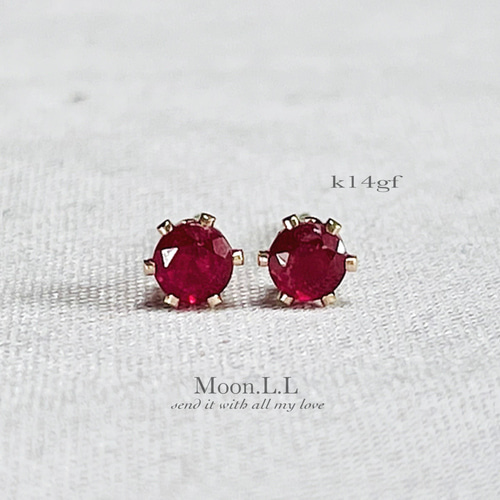 7月誕生石 k14gf ルビーのプチスタッドピアス ピアス（スタッド