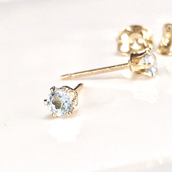 k14gf 11月誕生石☆アイスブルートパーズのプチスタッドピアス 6枚目の画像