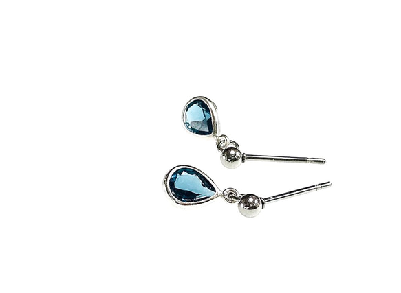 11月の誕生石　再入荷！〜シックブルーの雫〜 ロンドンブルートパーズのドロップカットピアス サージカルステンレス316L 7枚目の画像